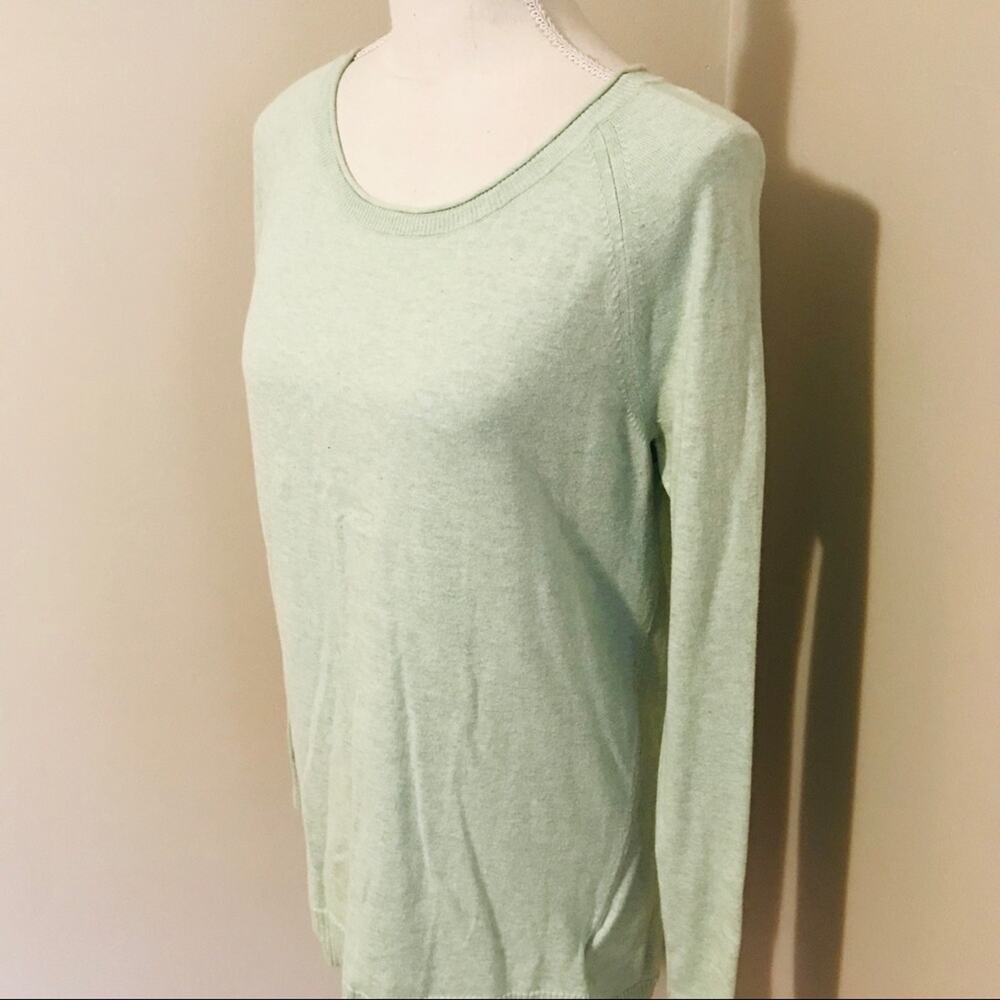 GAP Sweater - Picture 3 of 6